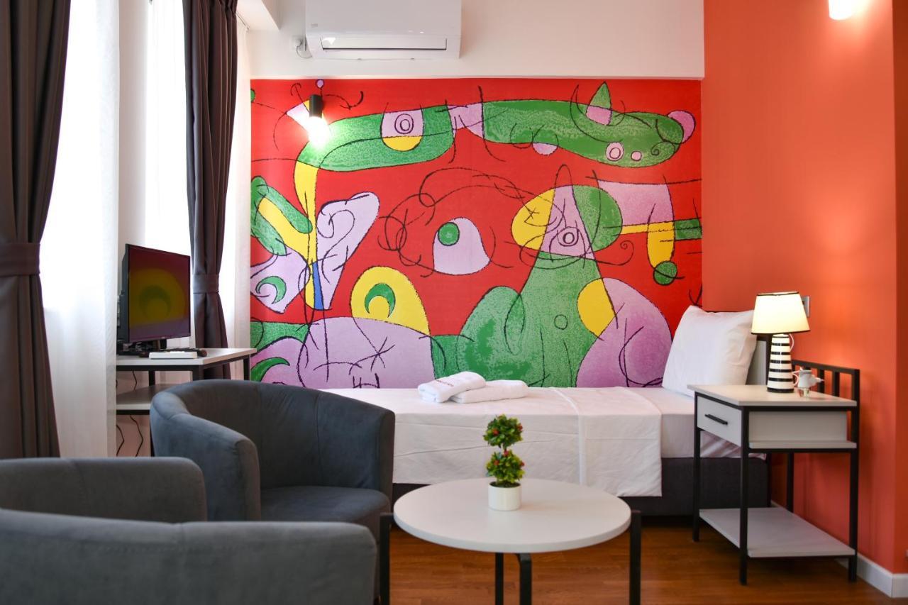 Osten Art Hotel Skopje Luaran gambar