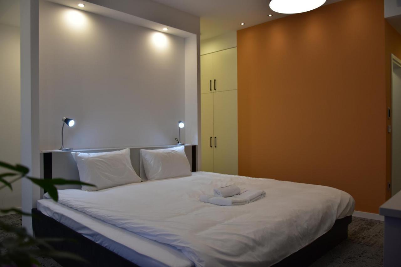 Osten Art Hotel Skopje Luaran gambar