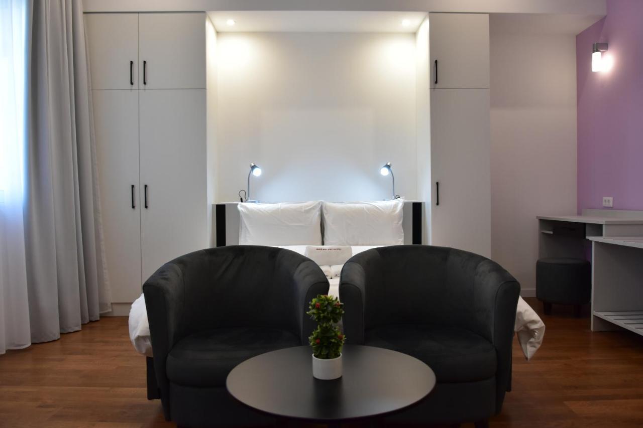 Osten Art Hotel Skopje Luaran gambar