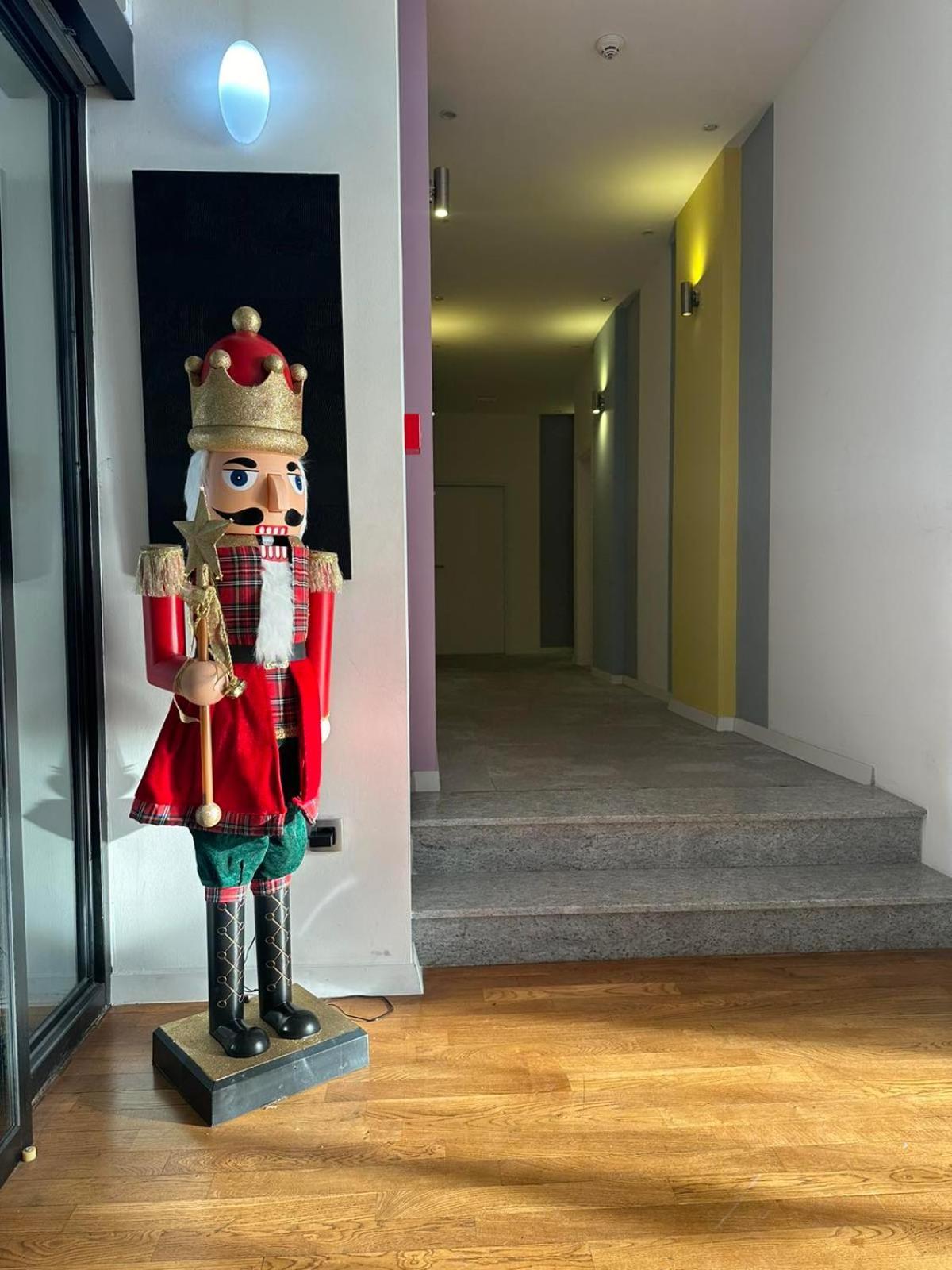 Osten Art Hotel Skopje Luaran gambar