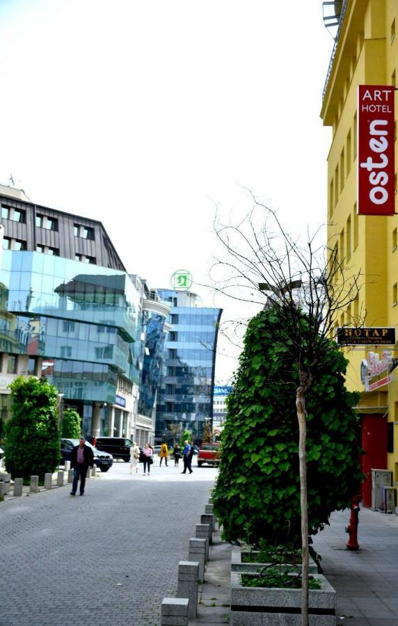 Osten Art Hotel Skopje Luaran gambar