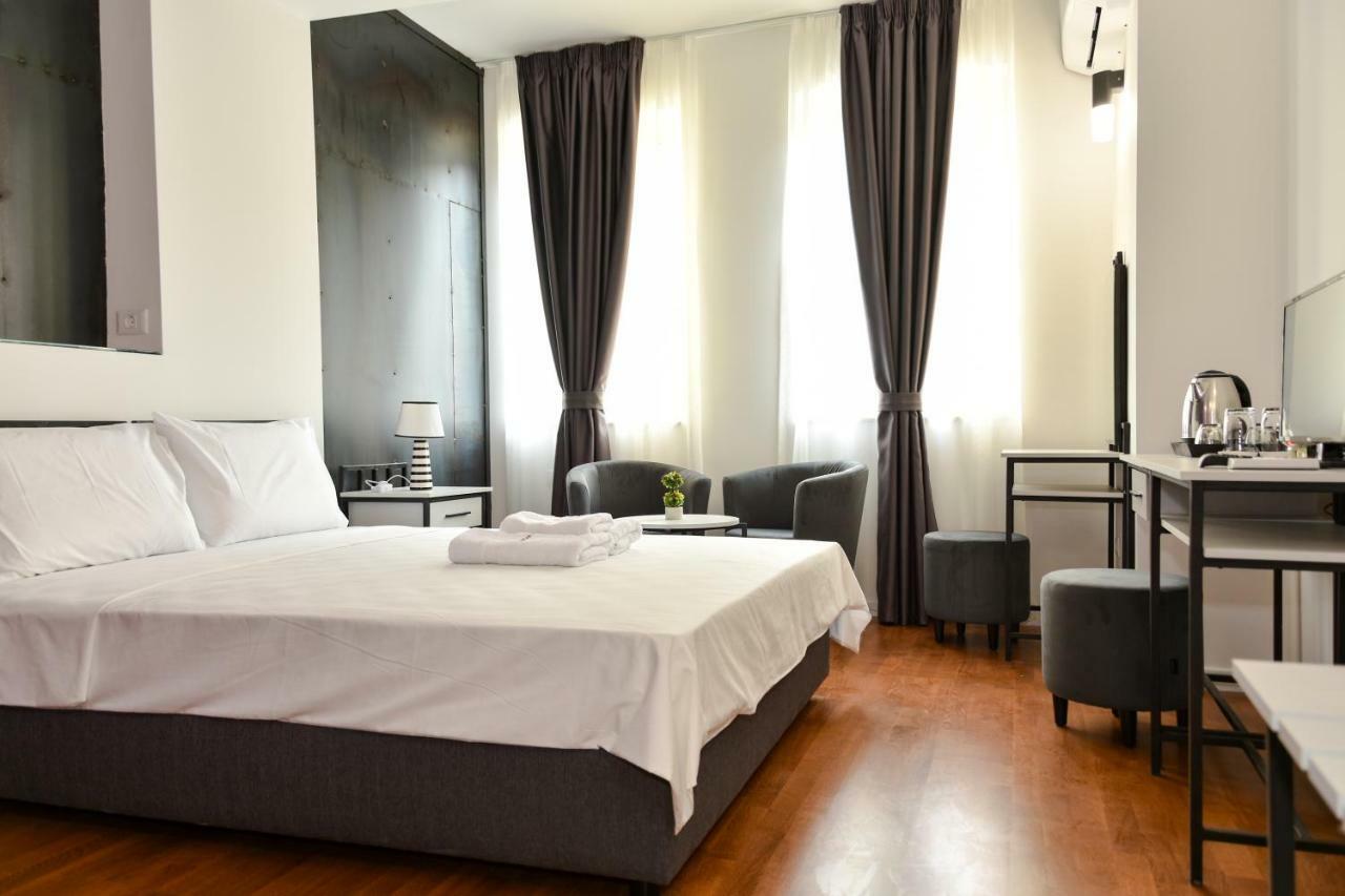 Osten Art Hotel Skopje Luaran gambar