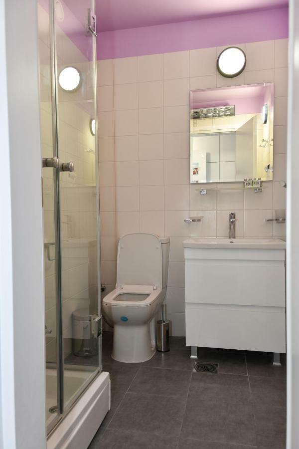 Osten Art Hotel Skopje Luaran gambar