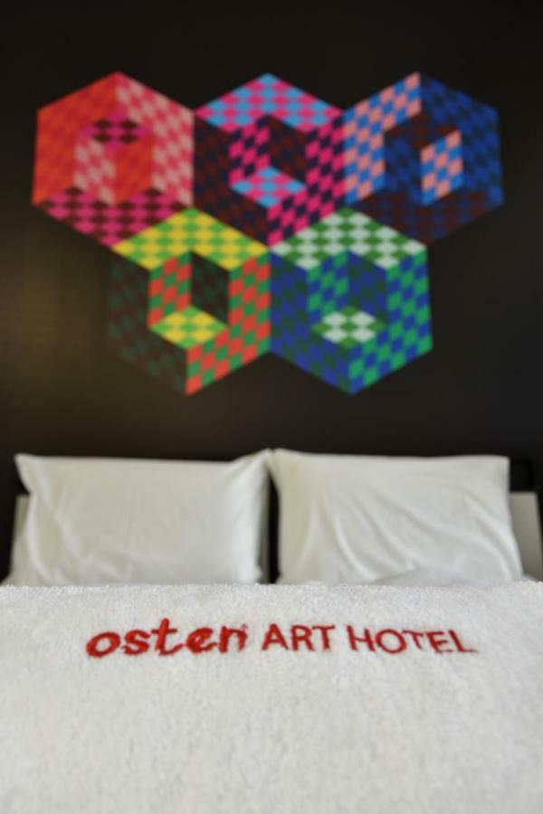 Osten Art Hotel Skopje Luaran gambar