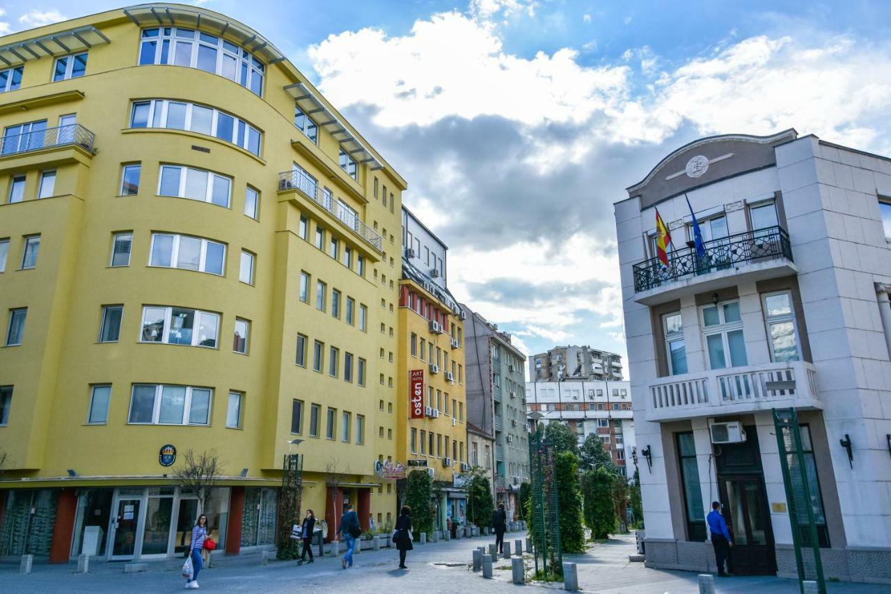 Osten Art Hotel Skopje Luaran gambar